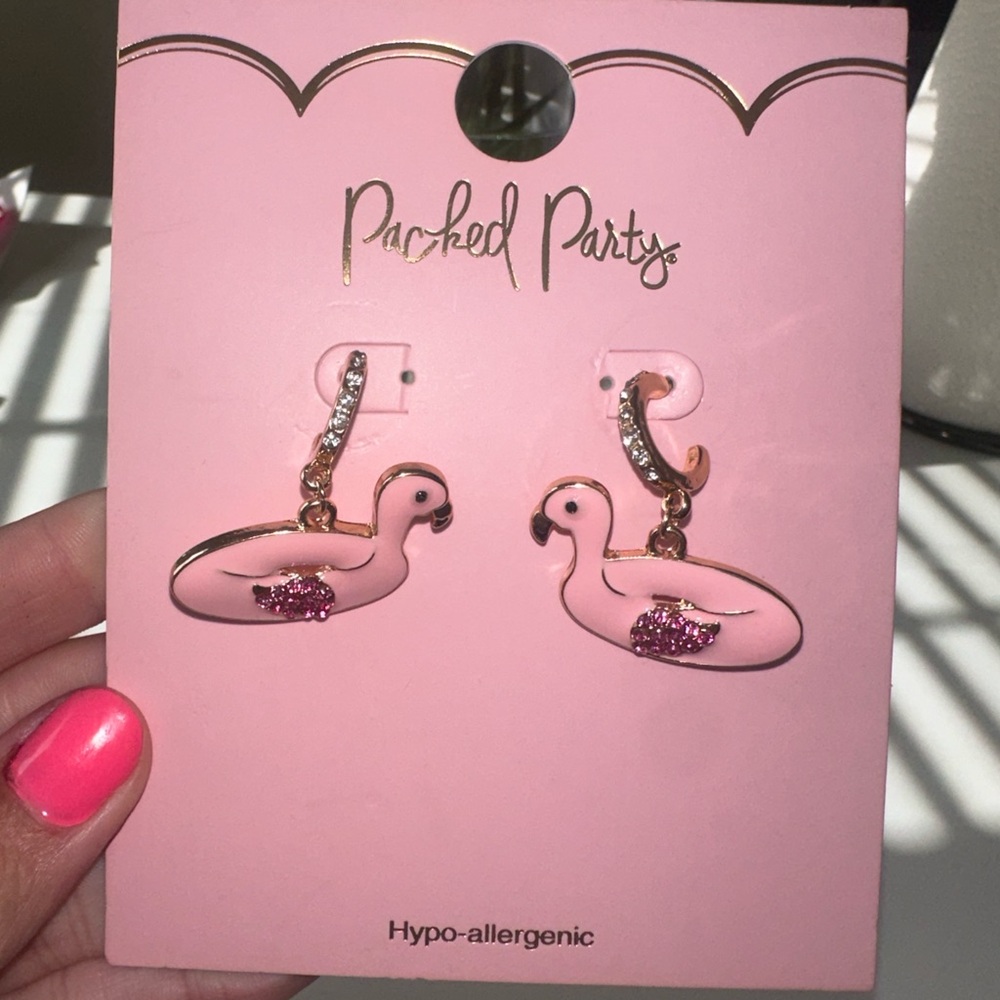 🦩PACKED PARTY FLAMINGO EARRINGS🦩
